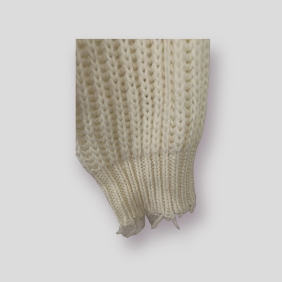 NWT MACARON Shrug Sweater ~ Size: L - Picture 12 of 13